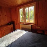 Chalet W Lesie Nad Rzeka Swider *