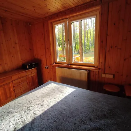 Chalet W Lesie Nad Rzeka Swider *